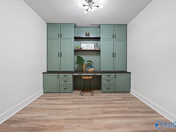 5th image of 123 Caspian Ln