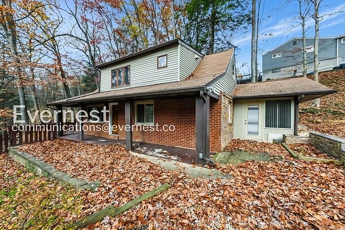 1st image of 116 Saunders Station Rd