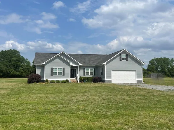 242 Meadow Wood Dr, Ellaville, GA 31806