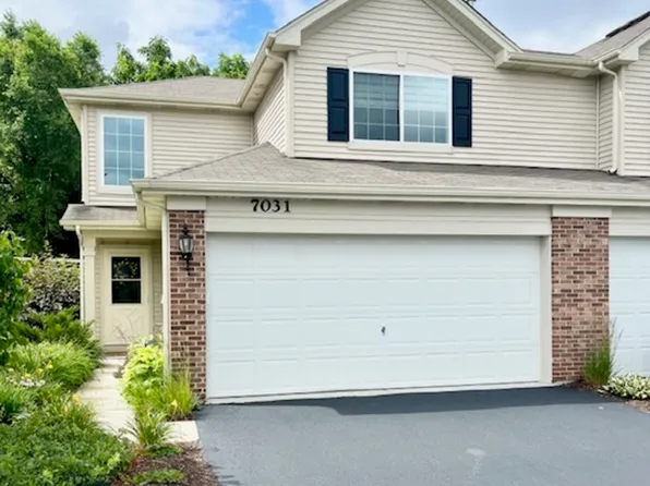 7031 Country Club Hills Dr, Fox Lake, IL 60020