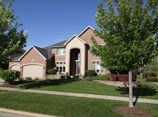 22017 Mary Dr, Frankfort, IL 60423