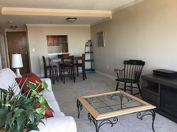 3rd image of 200 Burkhall St Unit 503