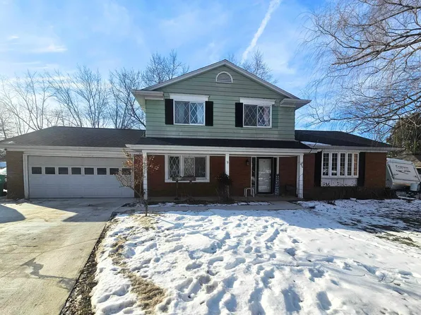 434 Dutch Mill Ct, Flushing, MI 48433