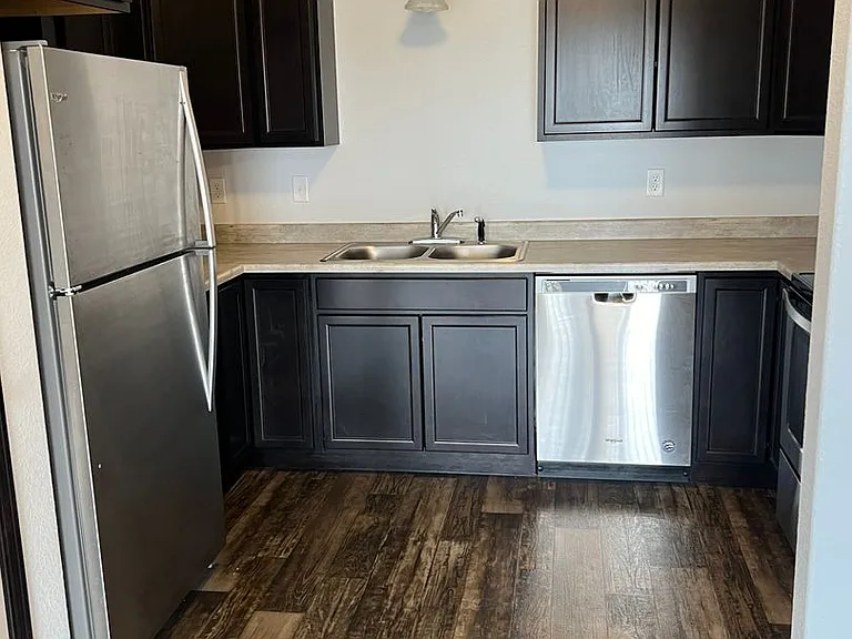 857 Tower Rd — Photo 16