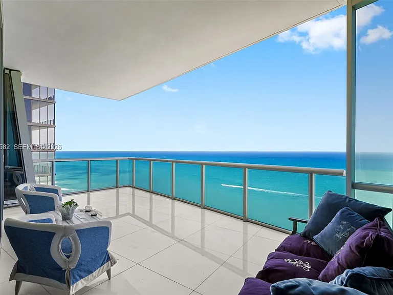 17121 Collins Ave #Penthouse 4406 — Photo 39