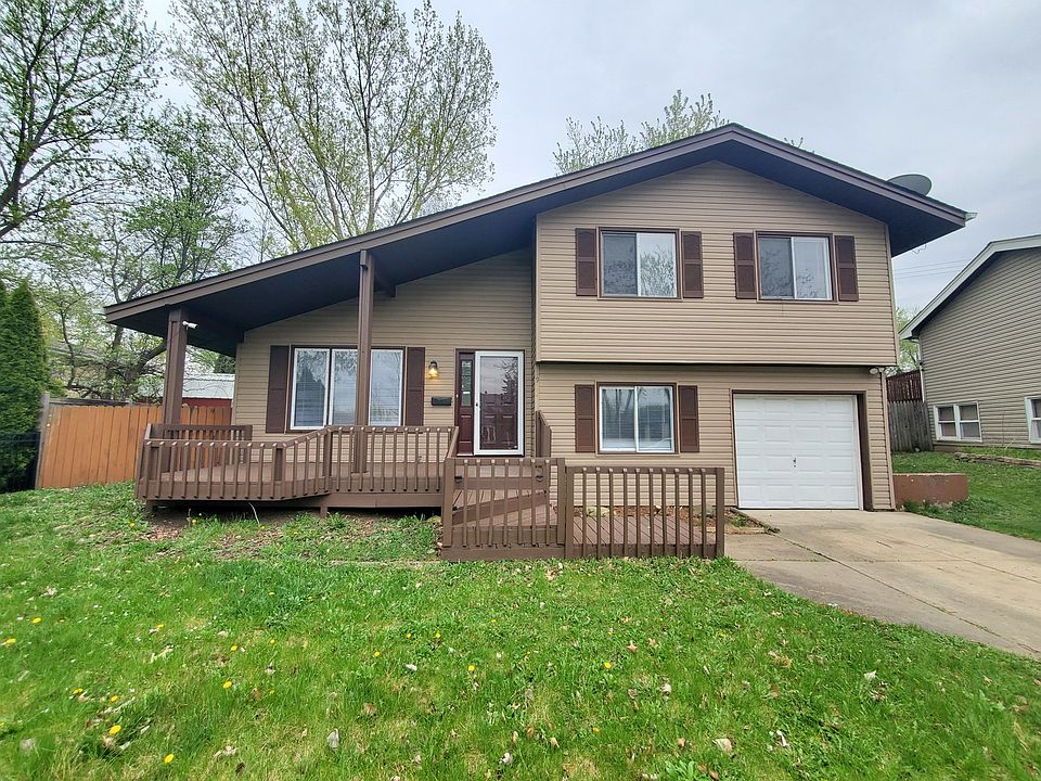 1st image of 1922 Ashwood Ln