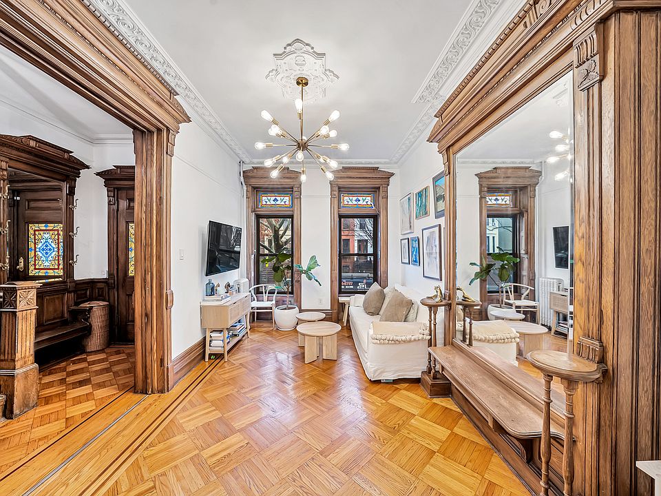 1st image of 419 Park Pl #2