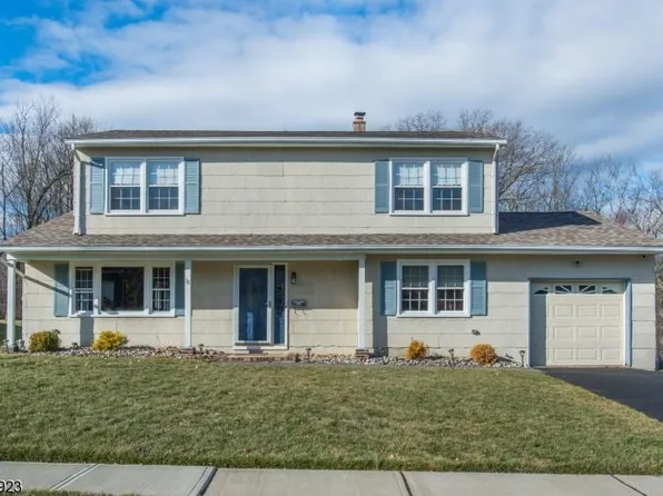 38 William St, Mine Hill, NJ 07803
