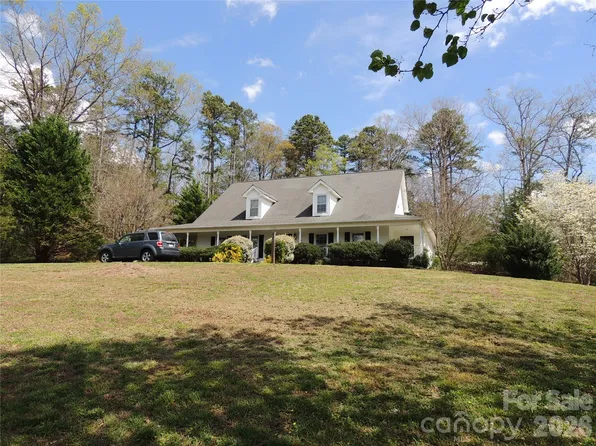 256 Gable Hill Ln, Bostic, NC 28018