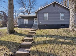 5515 Wilborn Dr, Saint Louis, MO 63136