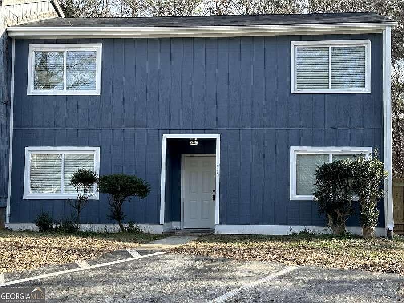 1st image of 931 Pine Oak Trl
