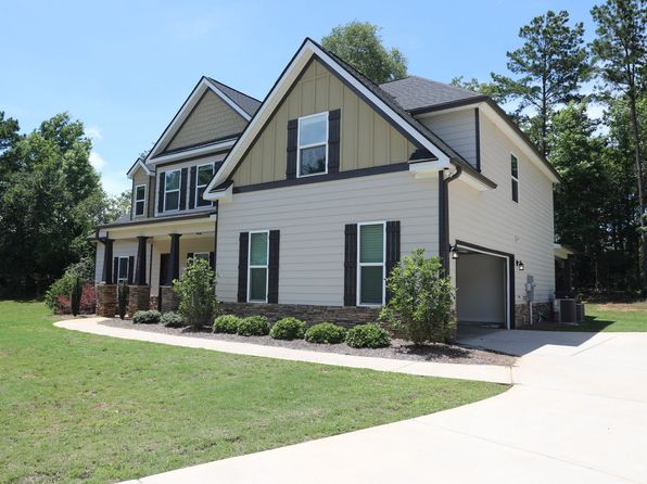 225 Barnett Ln
