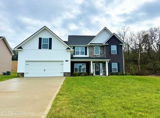 2426 Tributary Dr, Sevierville, TN 37876