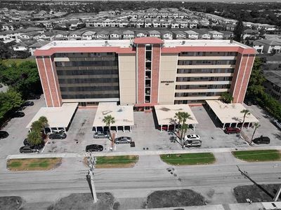 1101 Crystal Lake Dr #703, Pompano Beach, FL, 33064