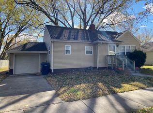 1427 Myra Ave, Janesville, WI 53548