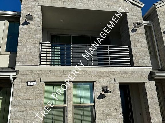 2nd image of 572 W Balsam Ln