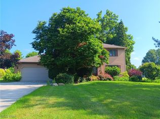 36145 Bainbridge Rd, Solon, OH 44139