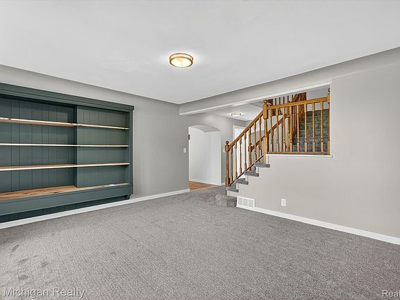 4th image of 11374 Lahring Rd