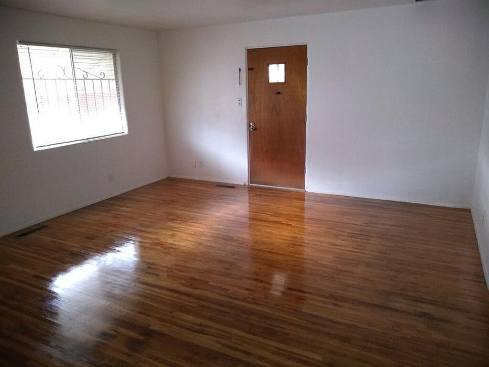 2nd image of 1900 Ross Pl SE APT C