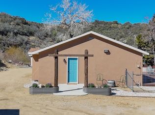 40001 92nd St W, Leona Valley, CA 93551