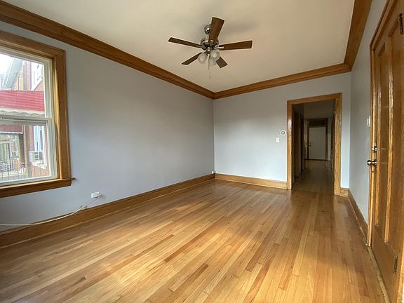 2nd image of 4426 S Talman Ave #1