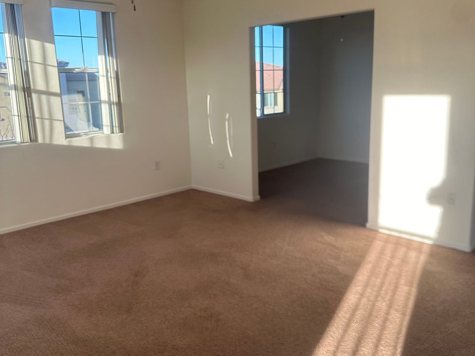 #GuardianRealty: 50 Aura De Blanco 10202- Bedroom 1_02142025