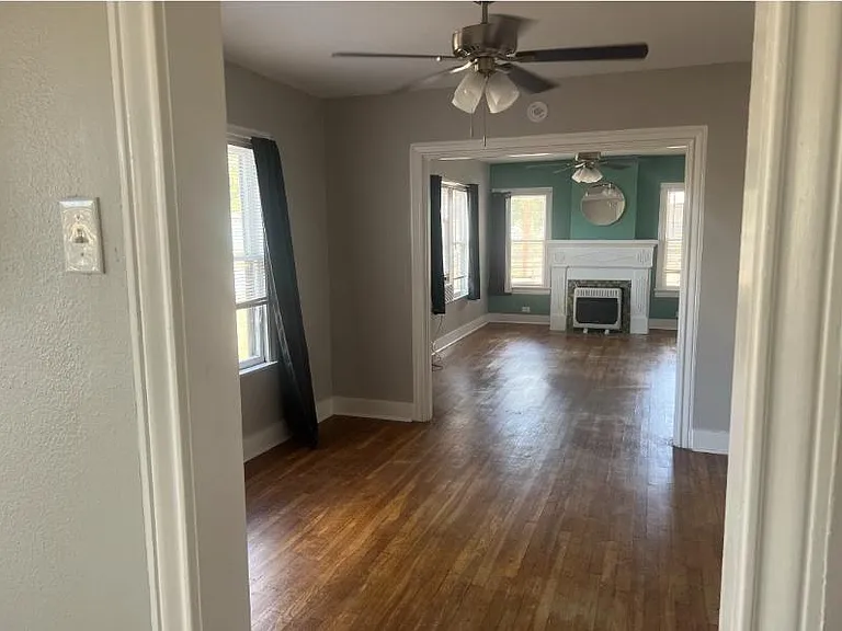 142 Avant Ave — Photo 2