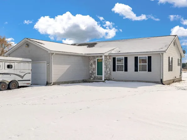 6482 Wellman Line Rd, Croswell, MI 48422
