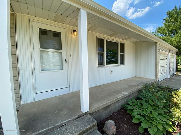 4th image of 13971 W Eaton Hwy