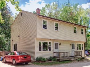 496 E Dunbarton Rd, Goffstown, NH 03045
