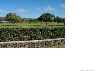 379 Kealahou St, Honolulu, HI 96825