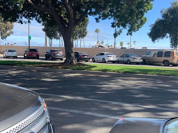 3rd image of 5011 E Ocean Blvd #D
