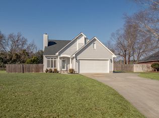 121 Cromer Dr, Sumter, SC 29150
