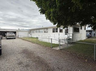 424 N Hodges Rd, Greenacres, WA 99016