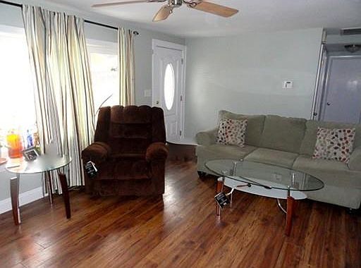 3rd image of 760 E Ashland St