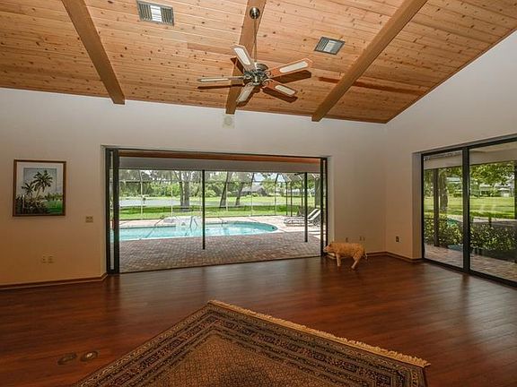 4th image of 5021 Coco Plum Way