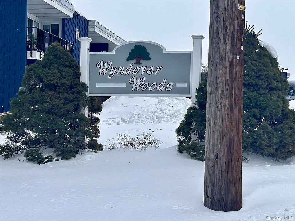1st image of 9 Wyndover Woods Ln APT 23