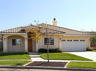 1416 W Bunch Ct, Santa Maria, CA 93458