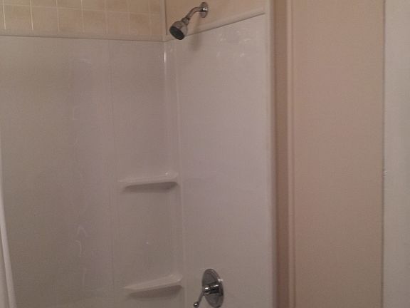 2 BEDROOM SHOWER