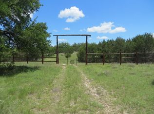 24 W Kc 24, Junction, TX 76849