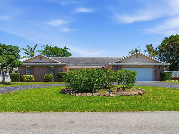2nd image of 232 Gleneagles Drive