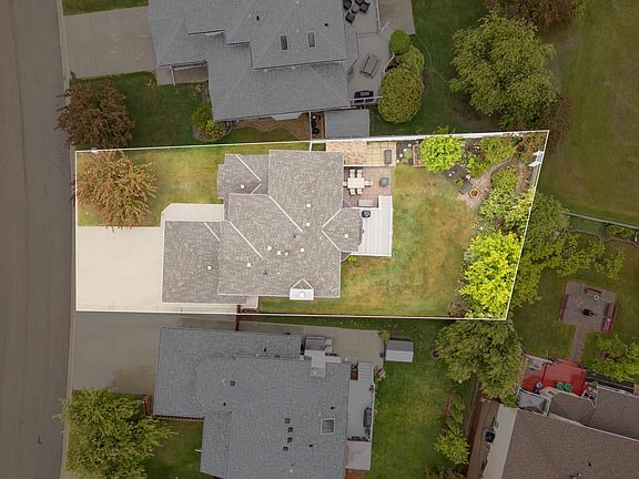 2nd image of 15503 62nd St NW