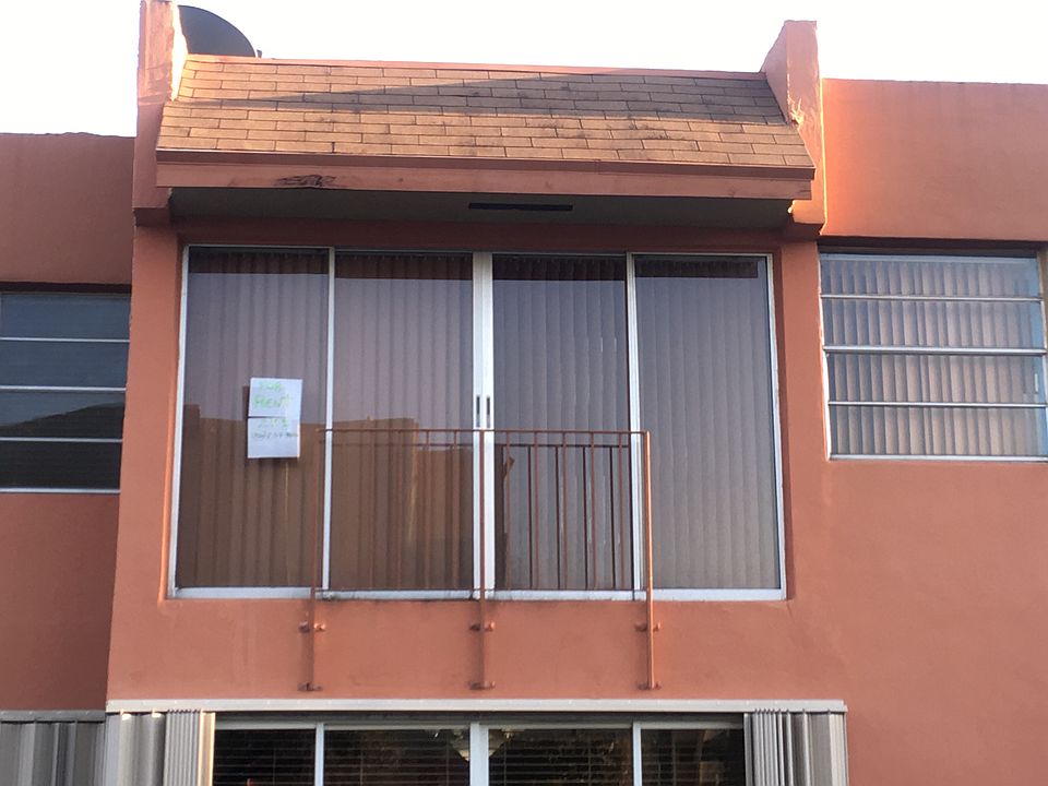 1st image of 9380 W Flagler St APT 208
