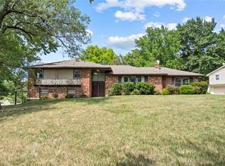 4000 E Red Bridge Rd, Kansas City, MO 64137