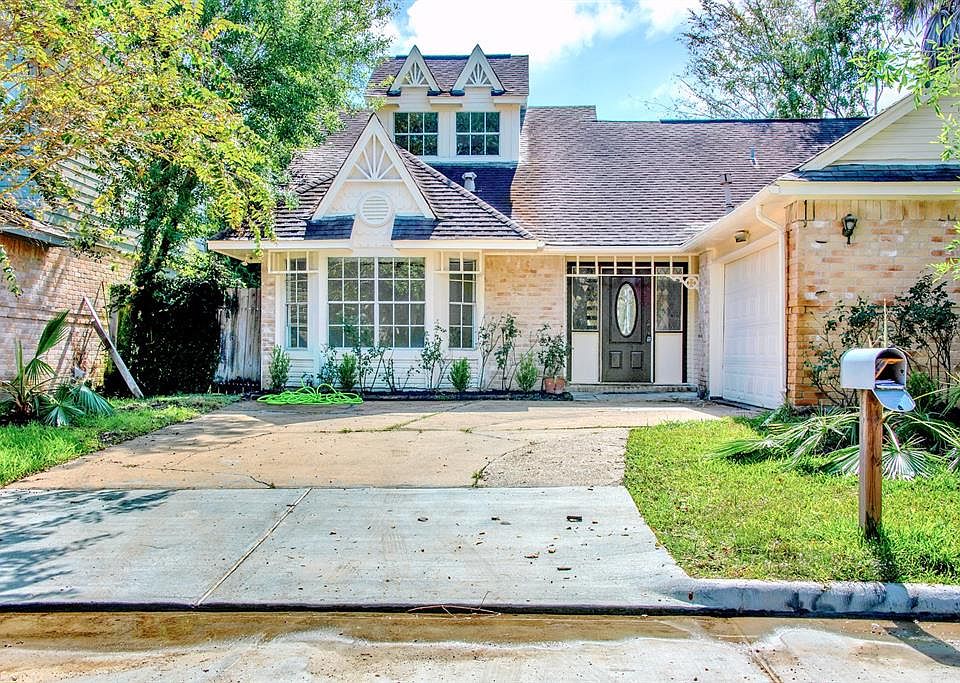1st image of 12739 Ashford Knoll Dr