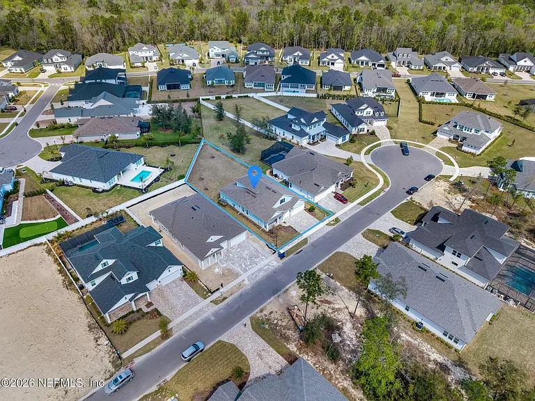 281 Pine Grove Point — Photo 33