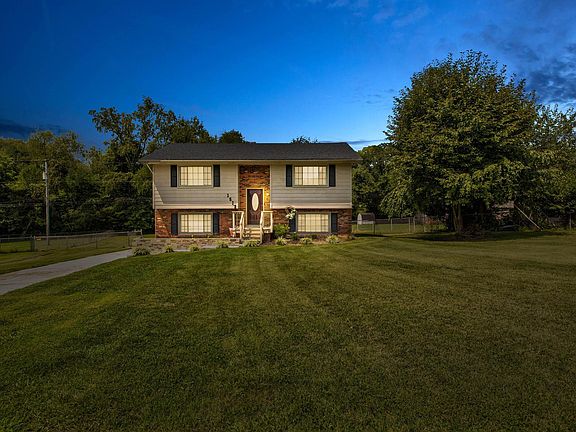 2nd image of 1512 Tims Dr