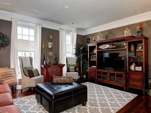 2139 Abbottsbury Way #495, Woodbridge, VA 22191