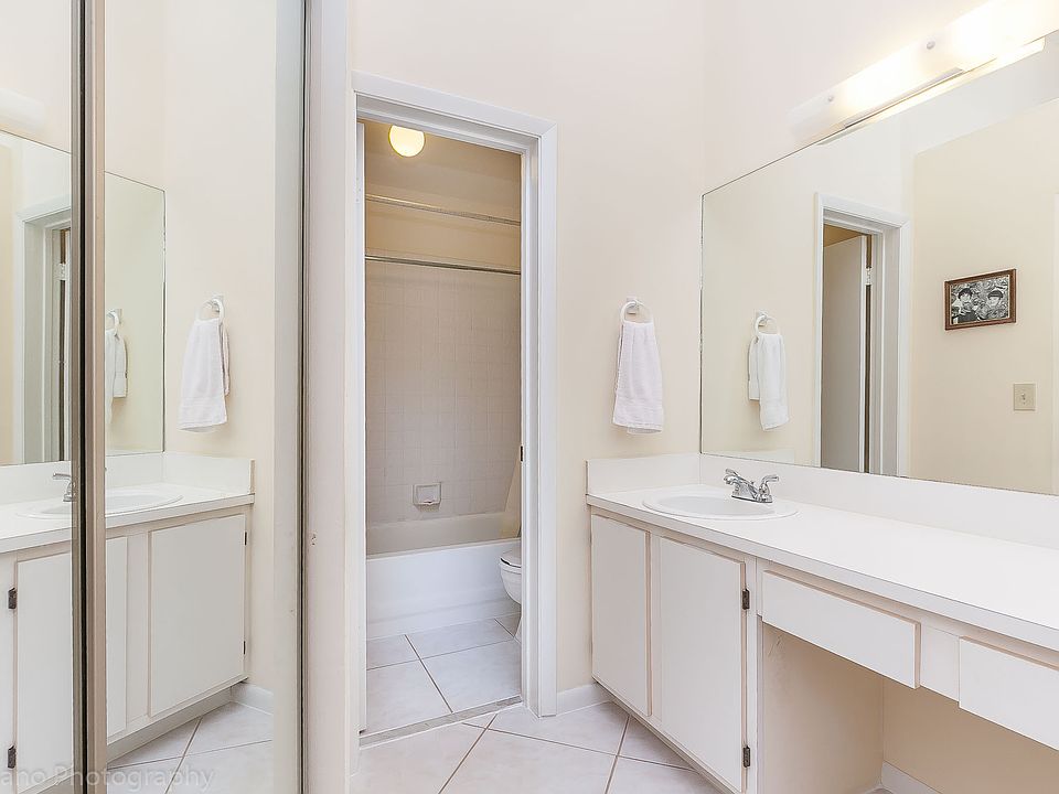 1st image of 5201 Sw 31st Ave. #179