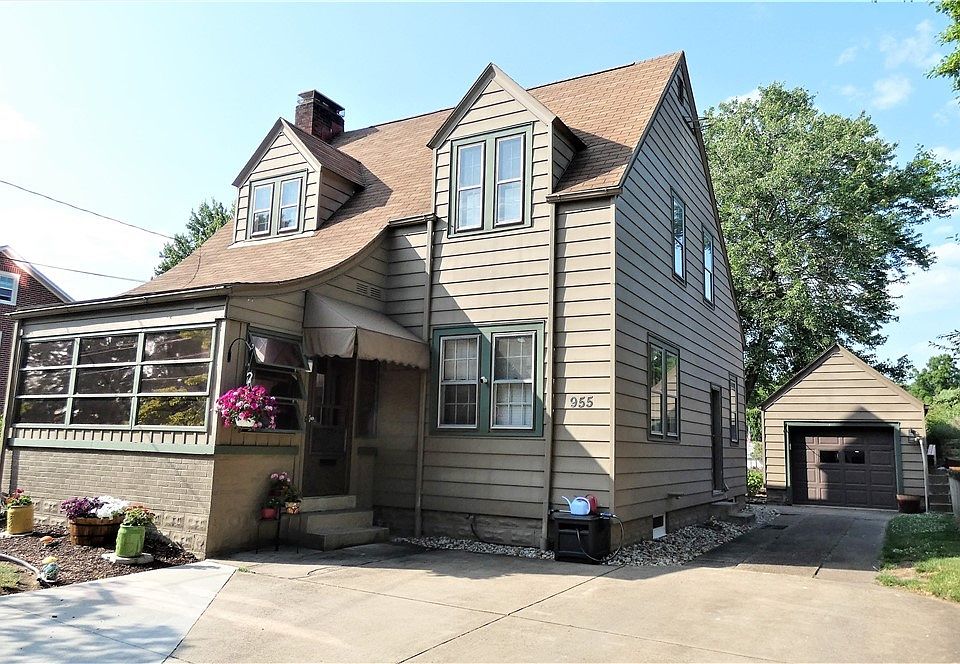 1st image of 955 W Virginia Ave